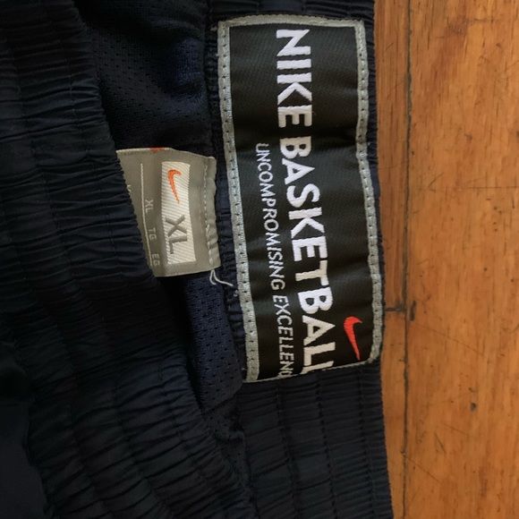 Nike Kobe basketball pants - Picture 2 of 3